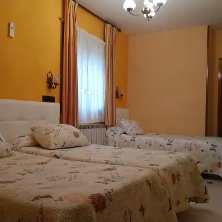 Guest house Don Jaime I Y Ii *