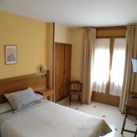 Guest house Don Jaime I Y Ii *