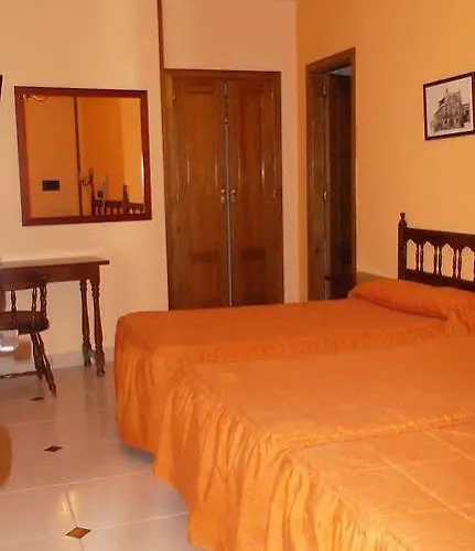 Don Jaime I Y Ii Maison d'hôtes Ségovie