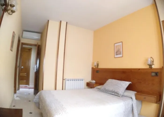 Maison d'hôtes Don Jaime I Y Ii Ségovie